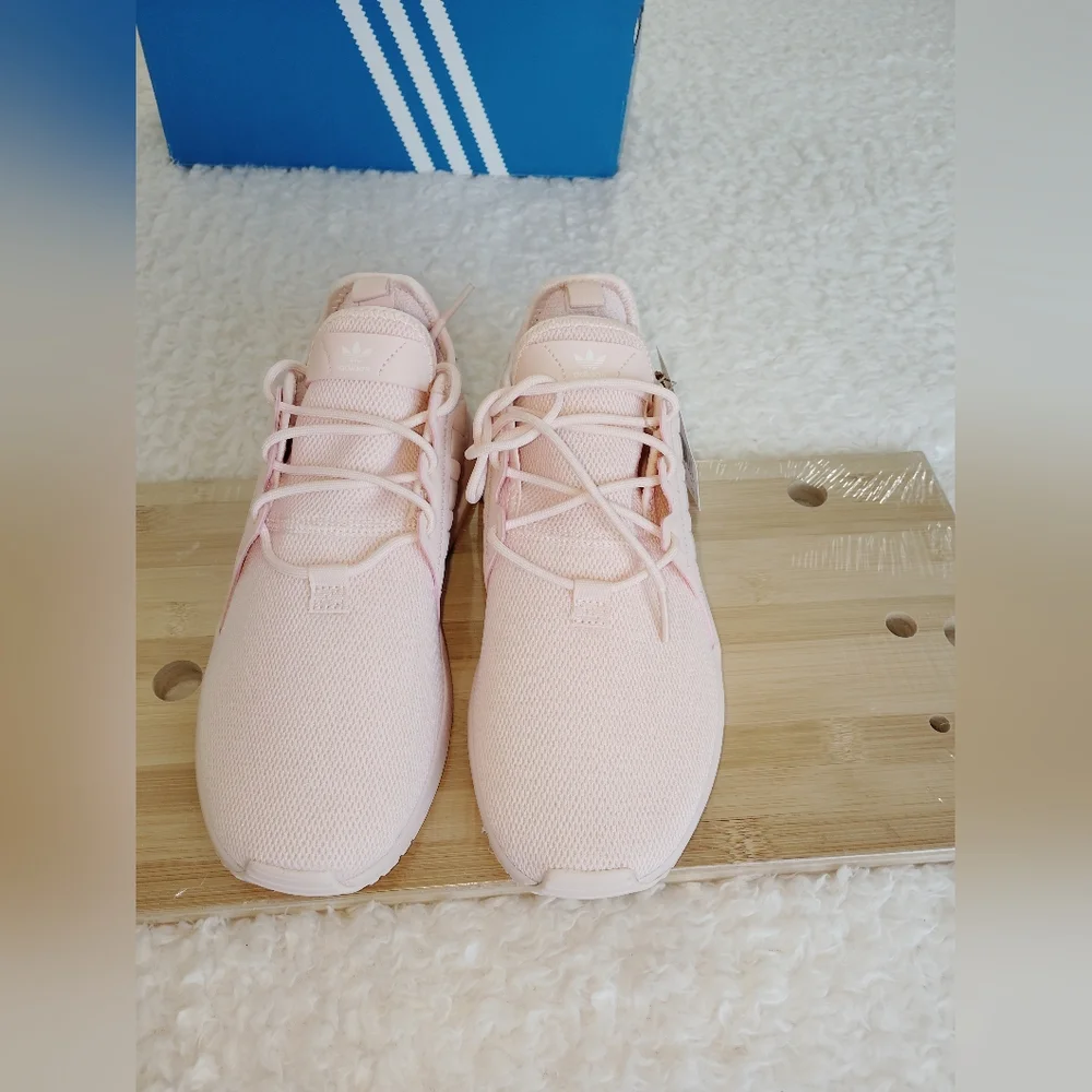adidas Women’s Light Pink Sneakers
